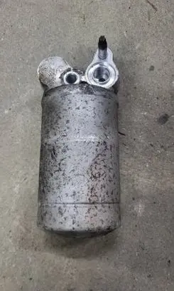 Volvo XC60 Air conditioning (A/C) air dryer 