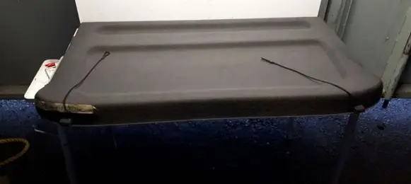 Mazda 323 F Parcel shelf