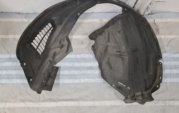 Nissan Murano Z51 Front wheel arch liner splash guards 638411AA0A