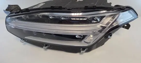 Volvo XC90 Headlight/headlamp