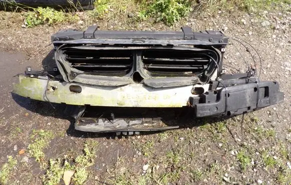 BMW 6 E63 E64 Radiator support slam panel
