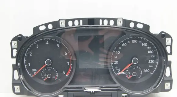 Volkswagen Golf VII Speedometer (instrument cluster) 5G0920860