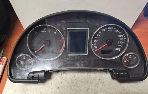 Audi A4 S4 B7 8E 8H Speedometer (instrument cluster) 1036901830