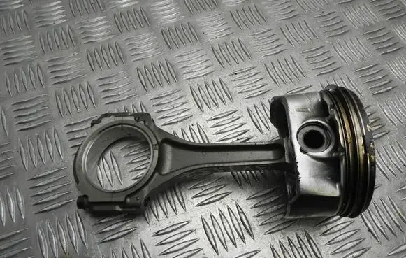 Ford Mustang V Piston with connecting rod RFAA5EAA1265 BV1337