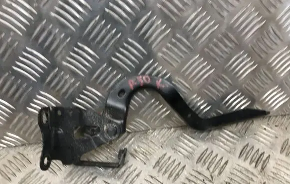 Toyota Prius (XW50) Engine bonnet/hood hinges