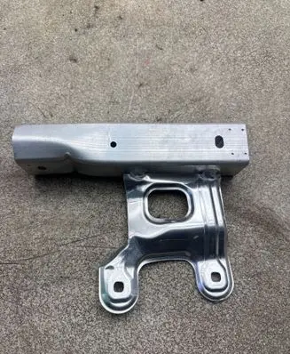 BMW 4 F32 F33 Radiator support slam panel bracket 