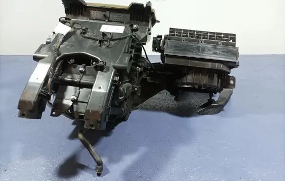 Opel Astra J Interior heater climate box assembly 13402730