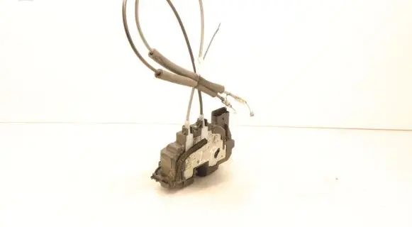 Hyundai i20 (PB PBT) Front door lock