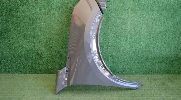 Peugeot 2008 II Fender 