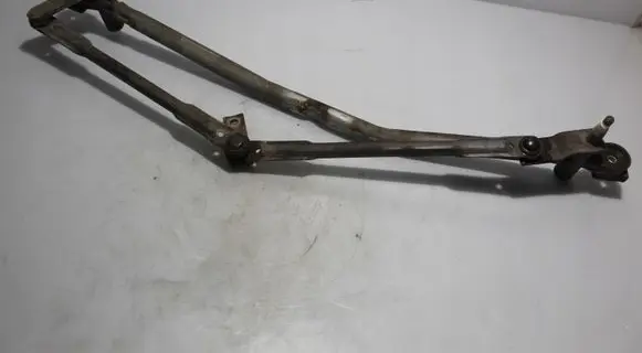 Front wiper linkage