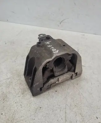 Volkswagen Golf IV Engine mount bracket 1J0199262