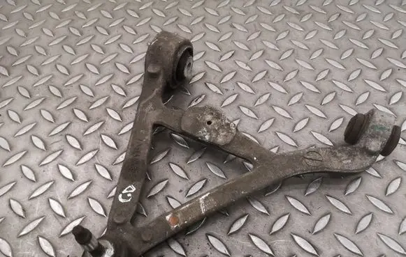 Rear upper control arm/wishbone