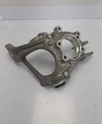 Audi Q5 SQ5 Front wheel hub spindle knuckle 8R0505435C