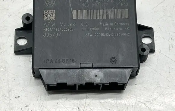 Volkswagen Transporter - Caravelle T5 Parking PDC control unit/module 1Q0919475 7E0919475K 305737