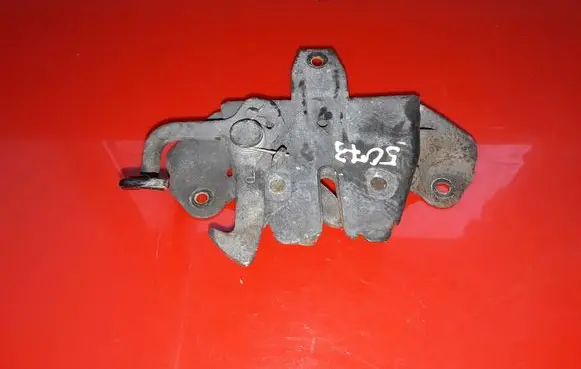 Mitsubishi Pajero Sport I Engine bonnet/hood lock/catch NOCODE