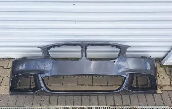 BMW 5 F10 F11 Front bumper 7905289 8060191