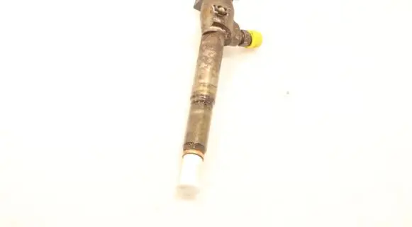 Fuel injector