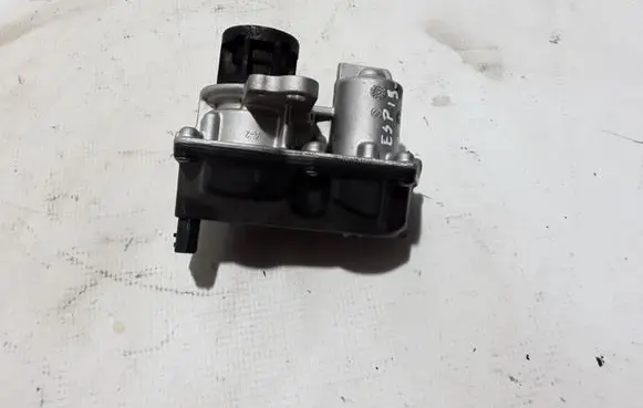 Renault Espace V (RFC) EGR valve 147105982R