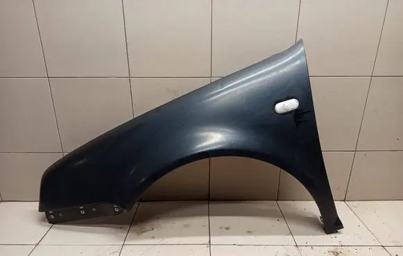 Volkswagen Golf IV Fender 