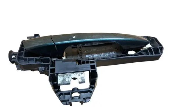 Mercedes-Benz C W204 Front door exterior handle A2042600834