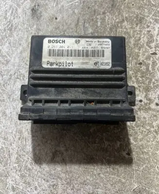 Mercedes-Benz E W210 Parking PDC control unit/module 0263004011 NKD1101