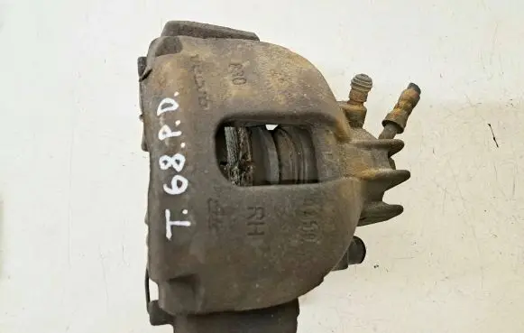 Volvo V70 Front brake caliper