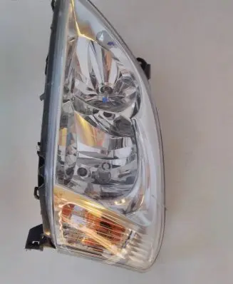 Toyota Corolla E110 Headlight/headlamp 20A242B