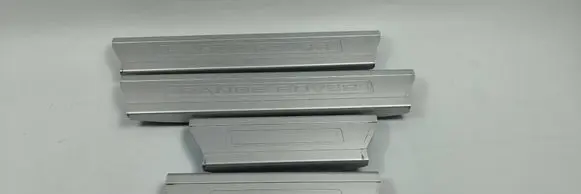 Land Rover Range Rover L405 Front sill trim cover CPLA13200AD C40640R 19703714