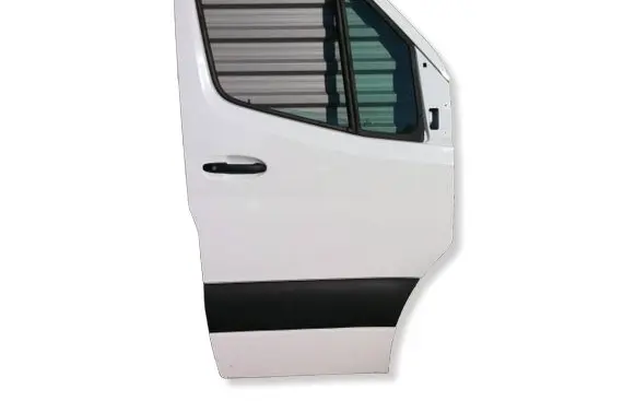 Mercedes-Benz Sprinter W907 W910 Front door 