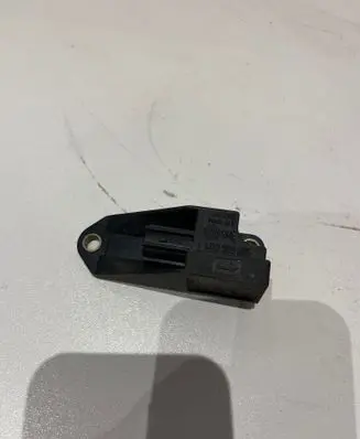 Volkswagen Transporter - Caravelle T5 Airbag deployment crash/impact sensor 6Q0909606 5WK42895