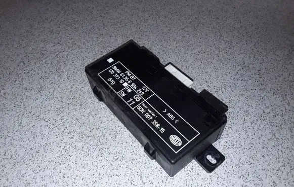 BMW 5 E39 Door control unit/module 61356904249 6904249