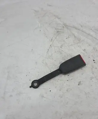 Mitsubishi Pajero Front seatbelt buckle