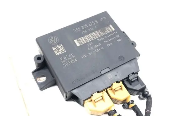 Volkswagen PASSAT B7 Parking PDC control unit/module 3AE919475B