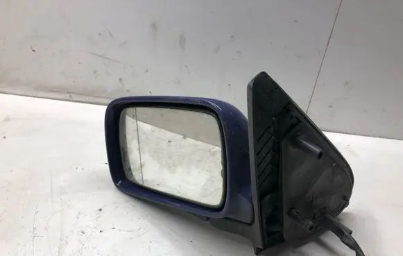 Front door electric wing mirror