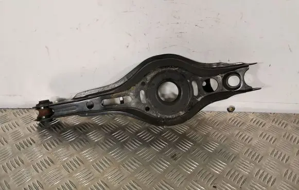 Toyota C-HR I Rear control arm 7209C