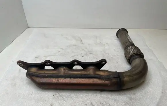Volkswagen Touareg III Exhaust manifold 059253