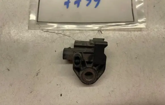 Mercedes-Benz E W213 Airbag deployment crash/impact sensor 2139051300 A2139051300