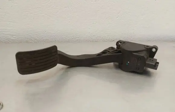 Citroen C4 Grand Picasso Accelerator throttle pedal 9681990080 0280755103