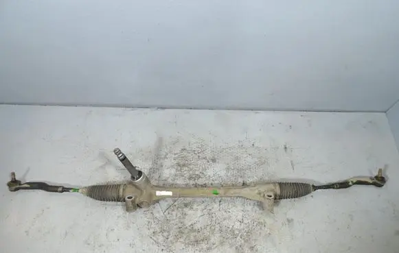 Toyota Avensis T220 Steering rack 4551005080