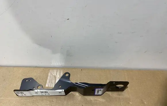 Volvo XC40 Headlight/headlamp mounting bracket 32277539
