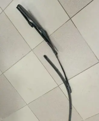 Mercedes-Benz C W205 Windshield/front glass wiper blade W000051792