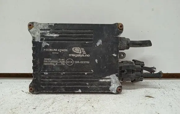 Volkswagen PASSAT B6 Xenon control unit/module 10R023769