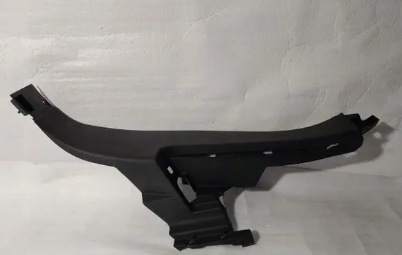 Audi Q8 Rear sill trim cover 4M8867768