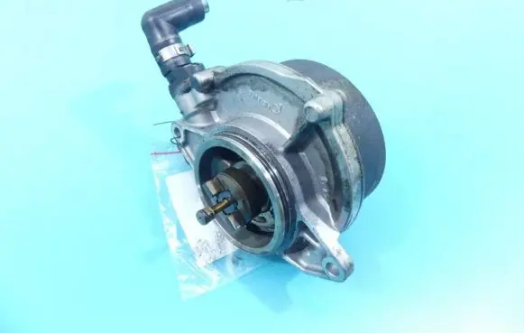 Audi A8 S8 D3 4E Vacuum pump 057145100T IMPRK1149733