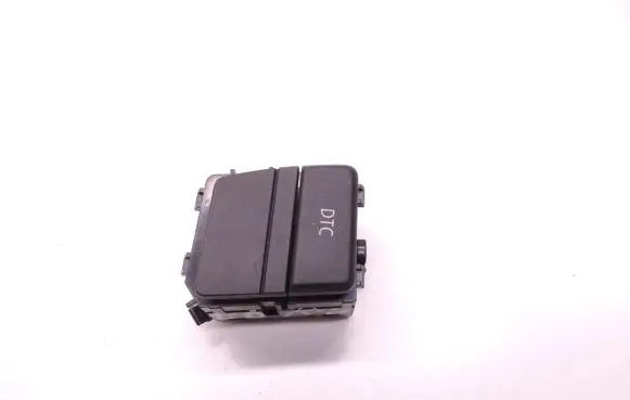 BMW 5 E60 E61 DTC switch 915905102 502287 D106