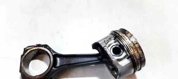 Renault Laguna I Piston with connecting rod