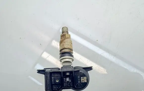 Toyota Yaris Cross Tire pressure sensor PMVE100 2291548823