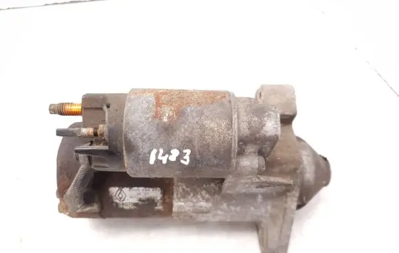 Renault Scenic II - Grand scenic II Starter motor 8200584675 M000T87881