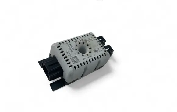 Volkswagen Golf VII Aerial antenna filter 5Q0035570