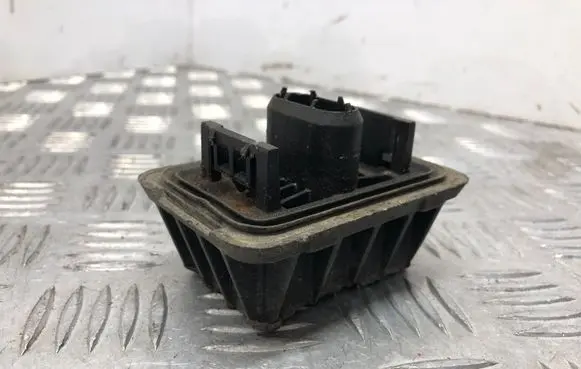 BMW 5 F10 F11 Jacking socket point 7237195 18433310